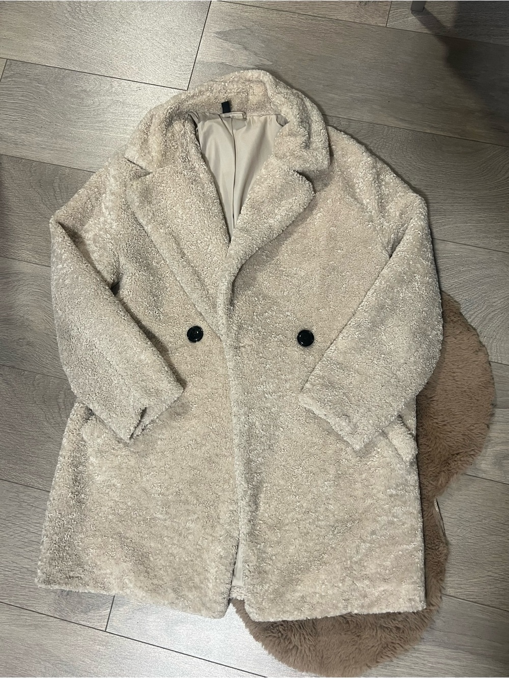 H&M Divided Women's Cream Teddy Faux Fur Coat